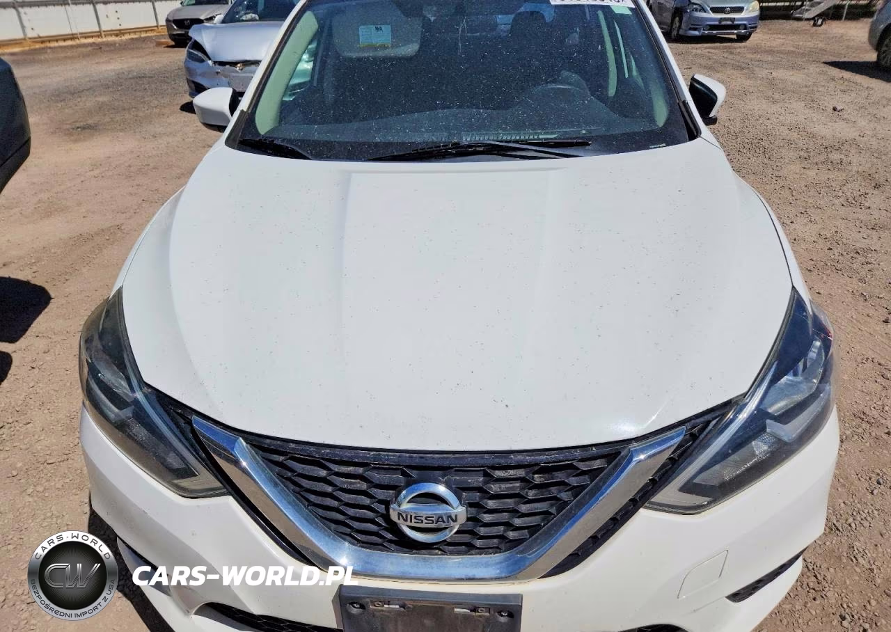 2018 Nissan Sentra S VIN:3N1AB7AP0JY248133 - 11