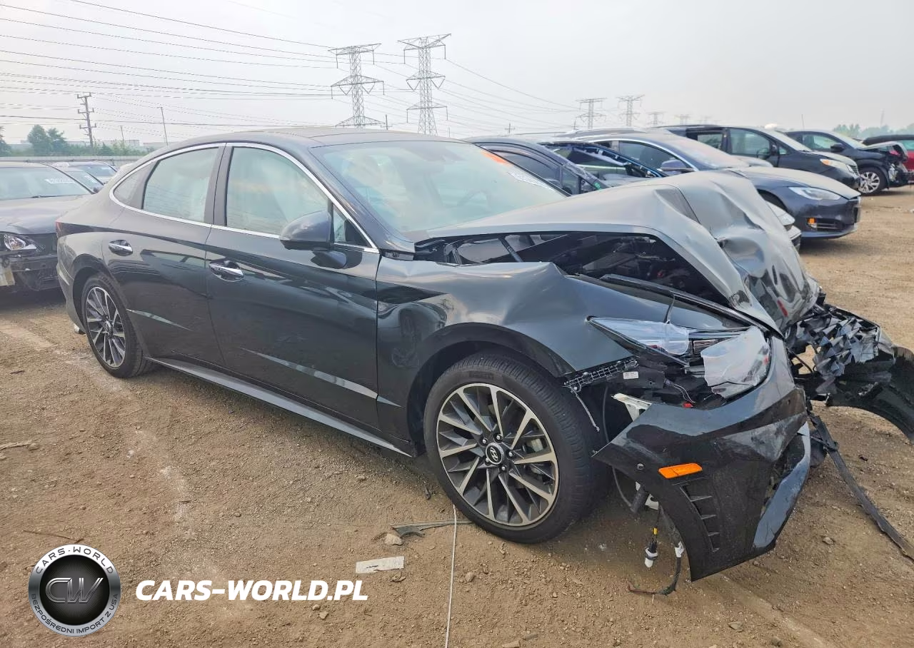 2021 Hyundai Sonata Limited VIN:KMHL34J22MA153678 - 4