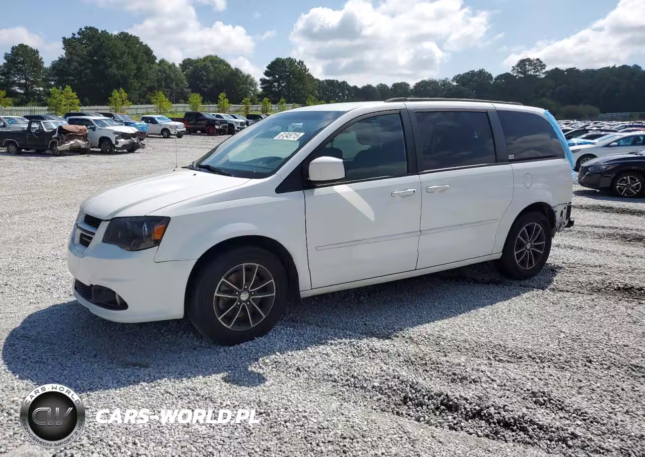 2016 Dodge Grand Caravan R-T