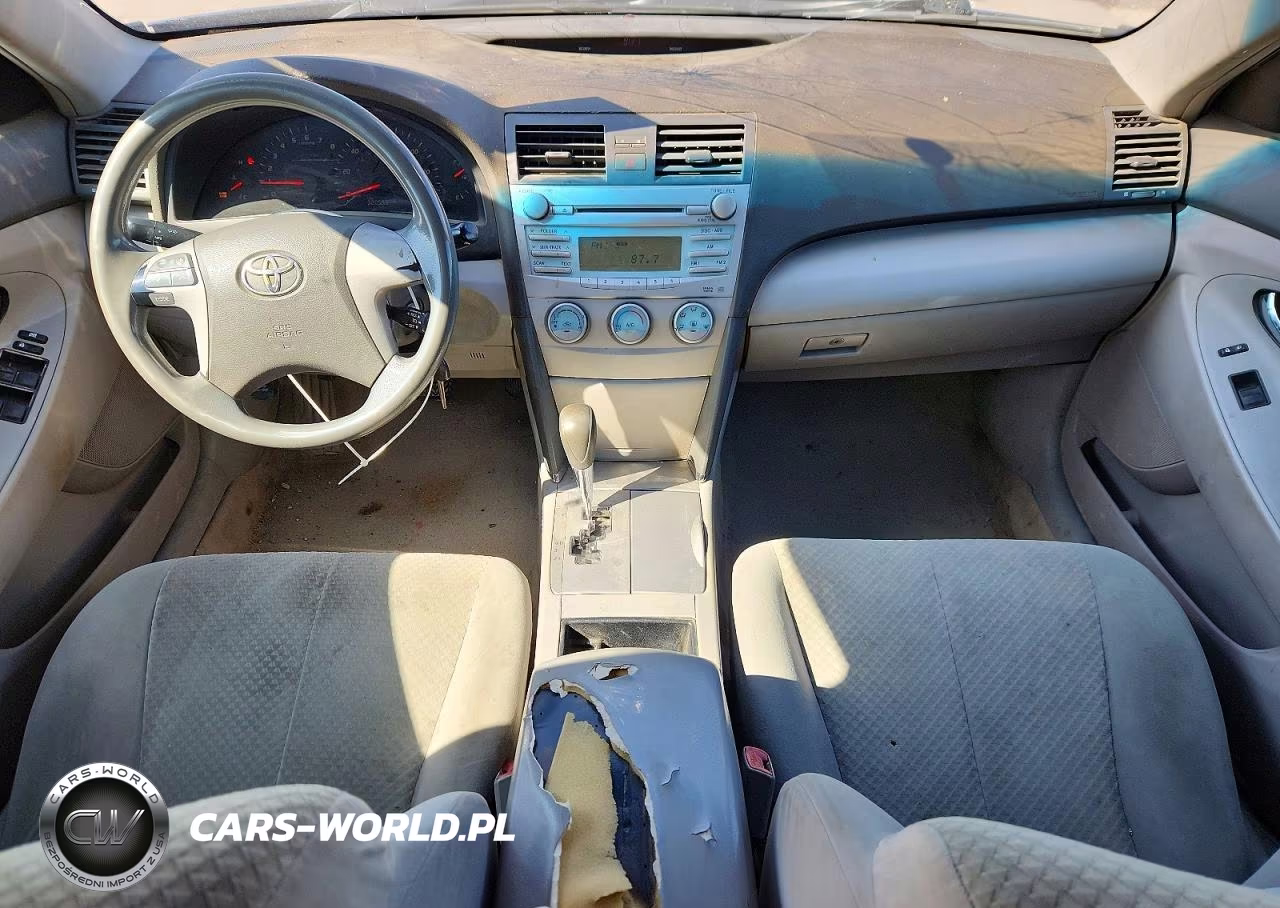 2008 Toyota Camry Le VIN:4T1BE46K88U251360 - 8