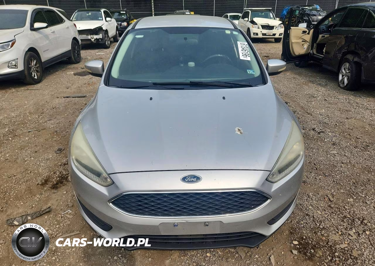 2015 Ford Focus Se VIN:1FADP3F26FL202121 - 5