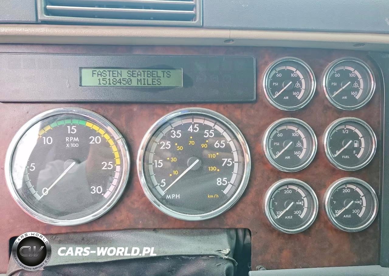 2008 Freightliner Cst120 Semi Truck VIN:1FUJBBCK68LY43131 - 9