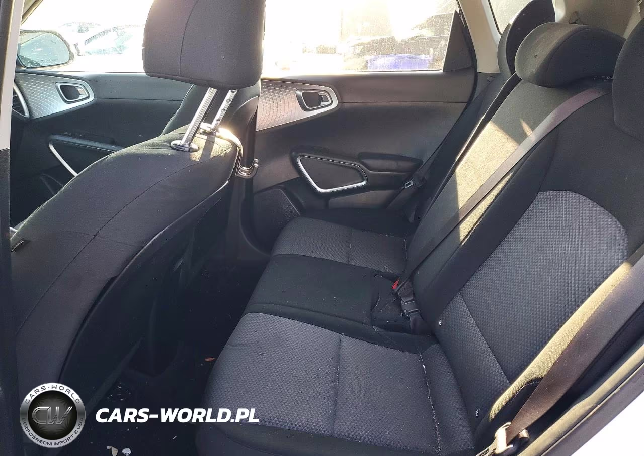 2022 Kia Soul Lx VIN:KNDJ23AU3N7827409 - 10