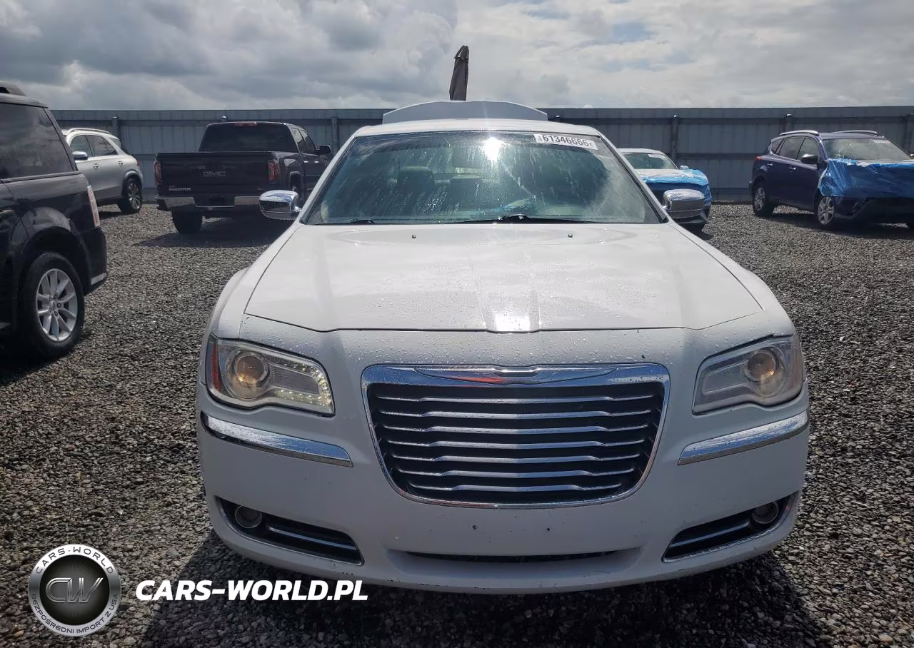 2013 Chrysler 300C VIN:2C3CCAEG1DH621074 - 5
