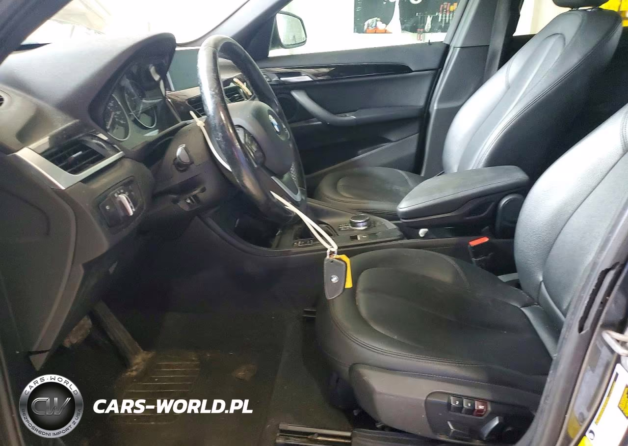 2017 BMW X1 xDrive28I VIN:WBXHT3C33H5F78762 - 7