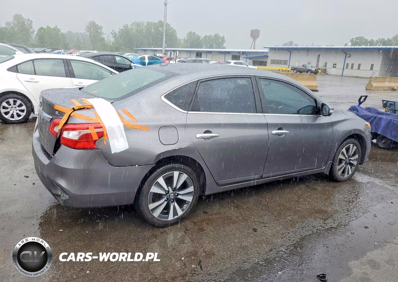 2018 Nissan Sentra Sl VIN:3N1AB7AP4JY224367 - 3
