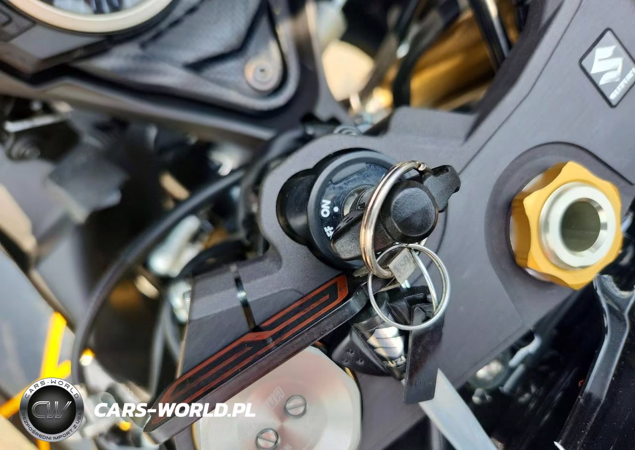 2024 Suzuki Gsx-R750 VIN:JS1GR7MA9R7100421 - 8