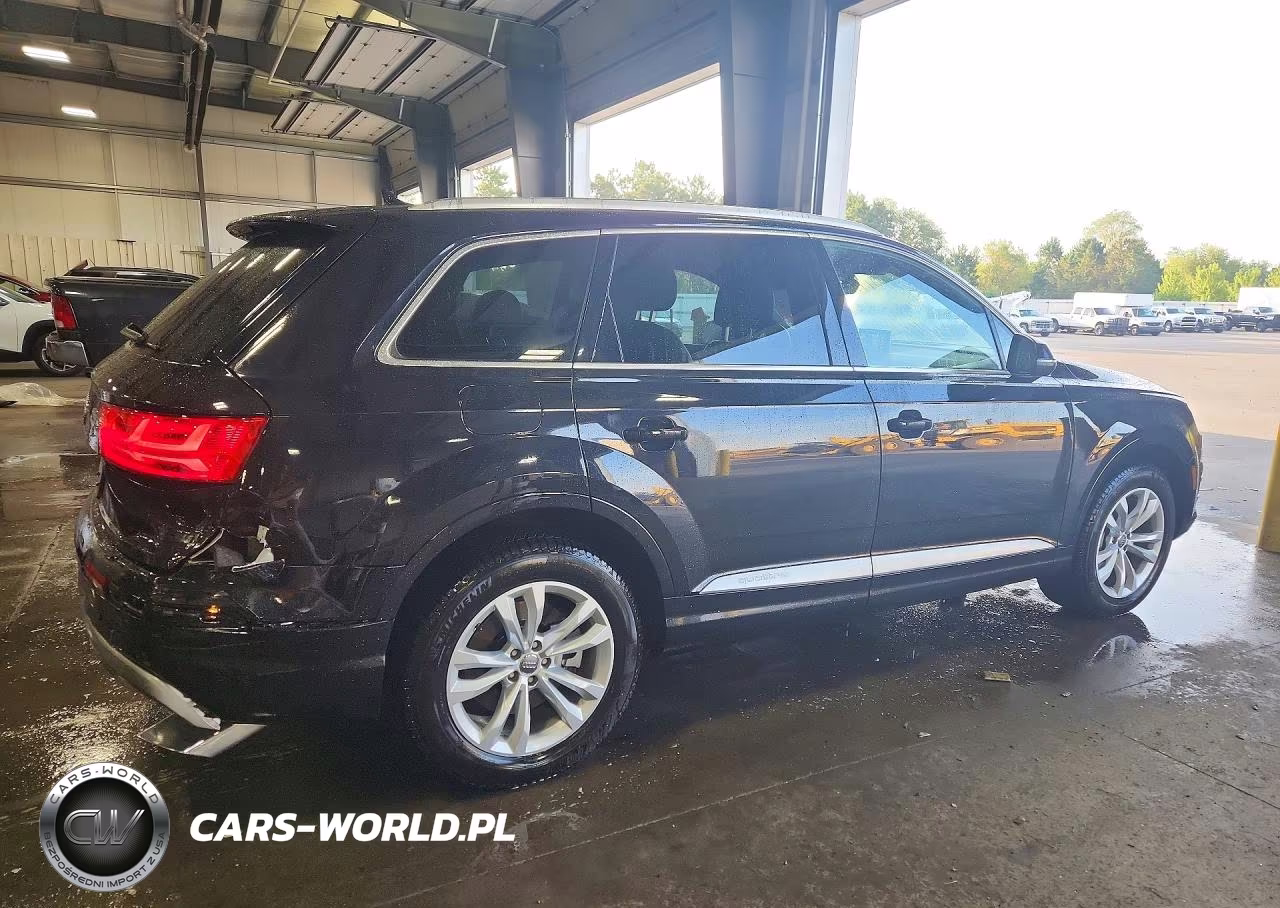 2019 Audi Q7 Premium VIN:WA1AHAF70KD021508 - 3