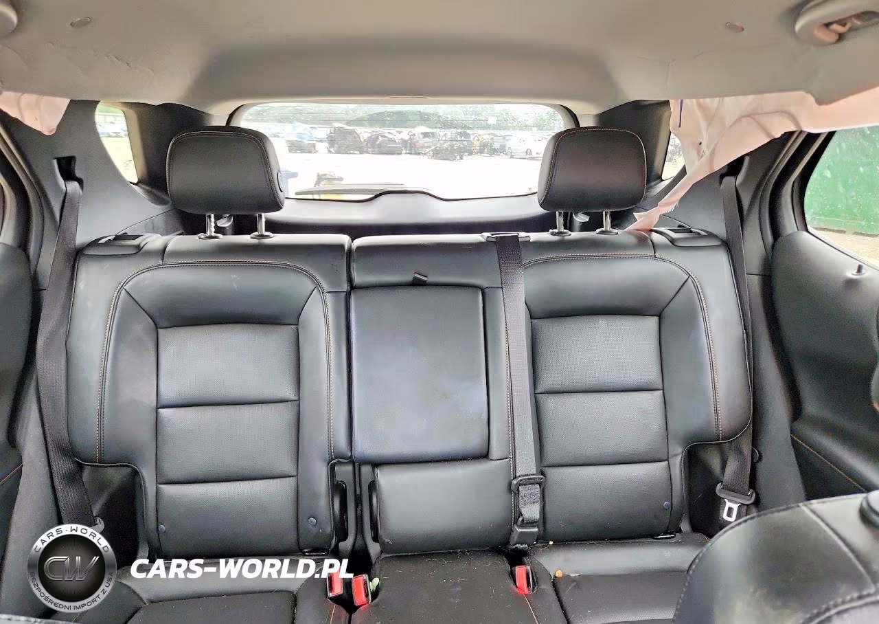 2018 Chevrolet Equinox Premier VIN:2GNAXVEV1J6185810 - 10
