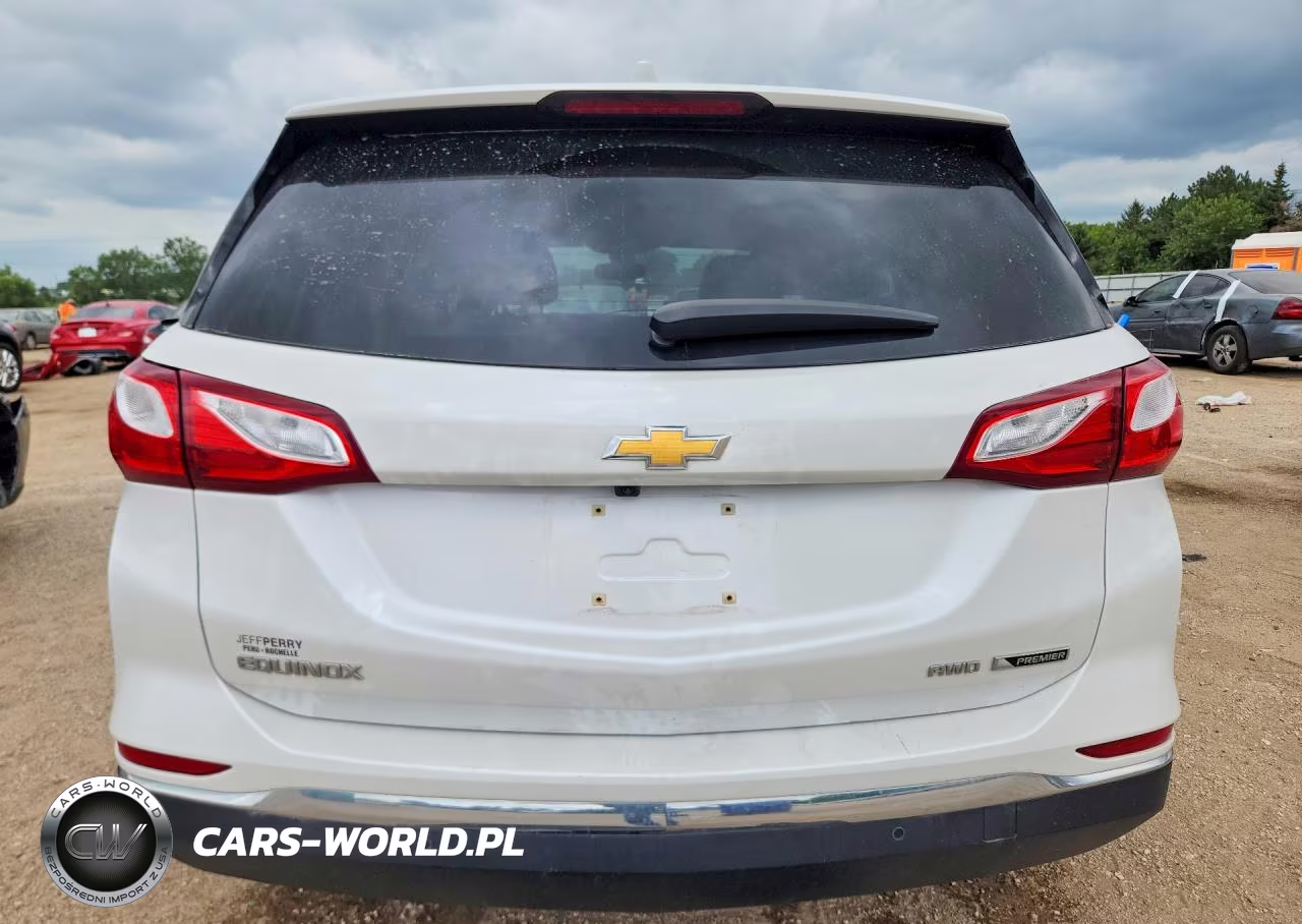2018 Chevrolet Equinox Premier VIN:2GNAXVEV1J6185810 - 6