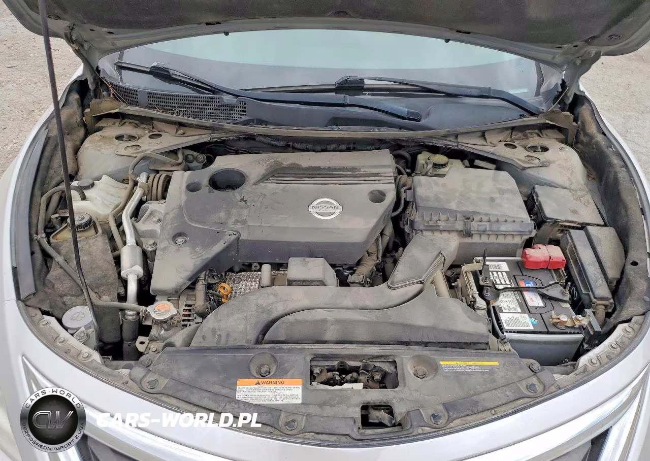 2015 Nissan Altima 2.5 S VIN:1N4AL3AP7FN370081 - 11