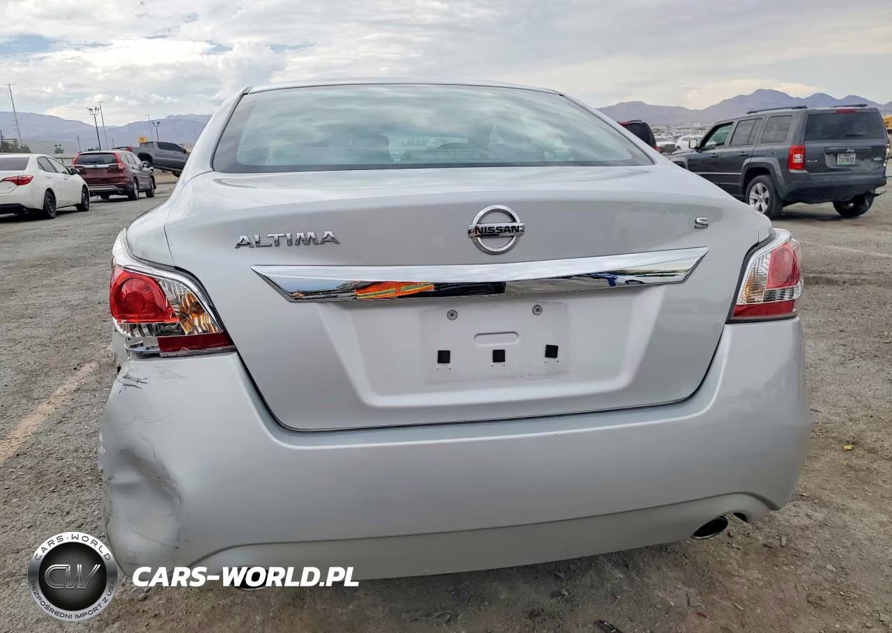 2015 Nissan Altima 2.5 S VIN:1N4AL3AP7FN370081 - 6