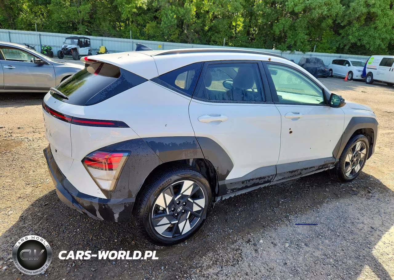 2025 Hyundai Kona Sel VIN:KM8HC3AB7SU312433 - 3