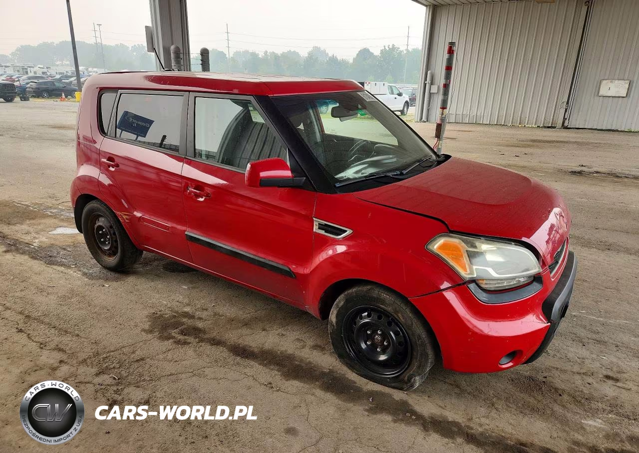 2011 Kia Soul + VIN:KNDJT2A2XB7230887 - 4