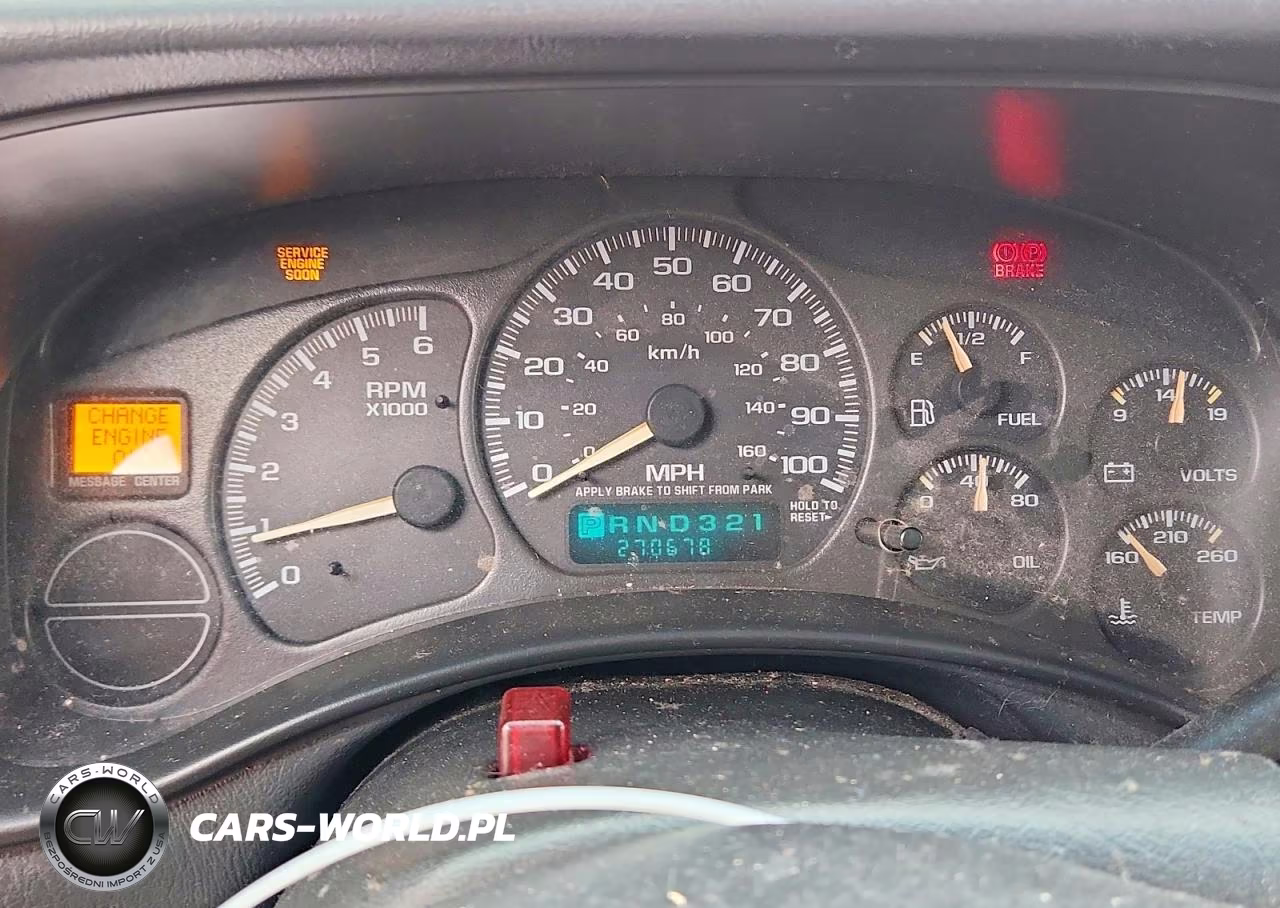 2002 Chevrolet Suburban C1500 VIN:1GNEC16Z92J230150 - 9