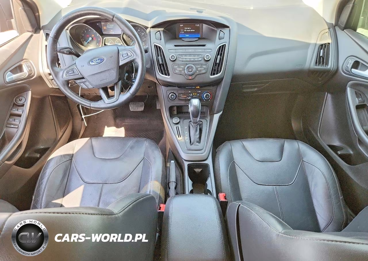 2016 Ford Focus Se VIN:1FADP3F20GL395190 - 8
