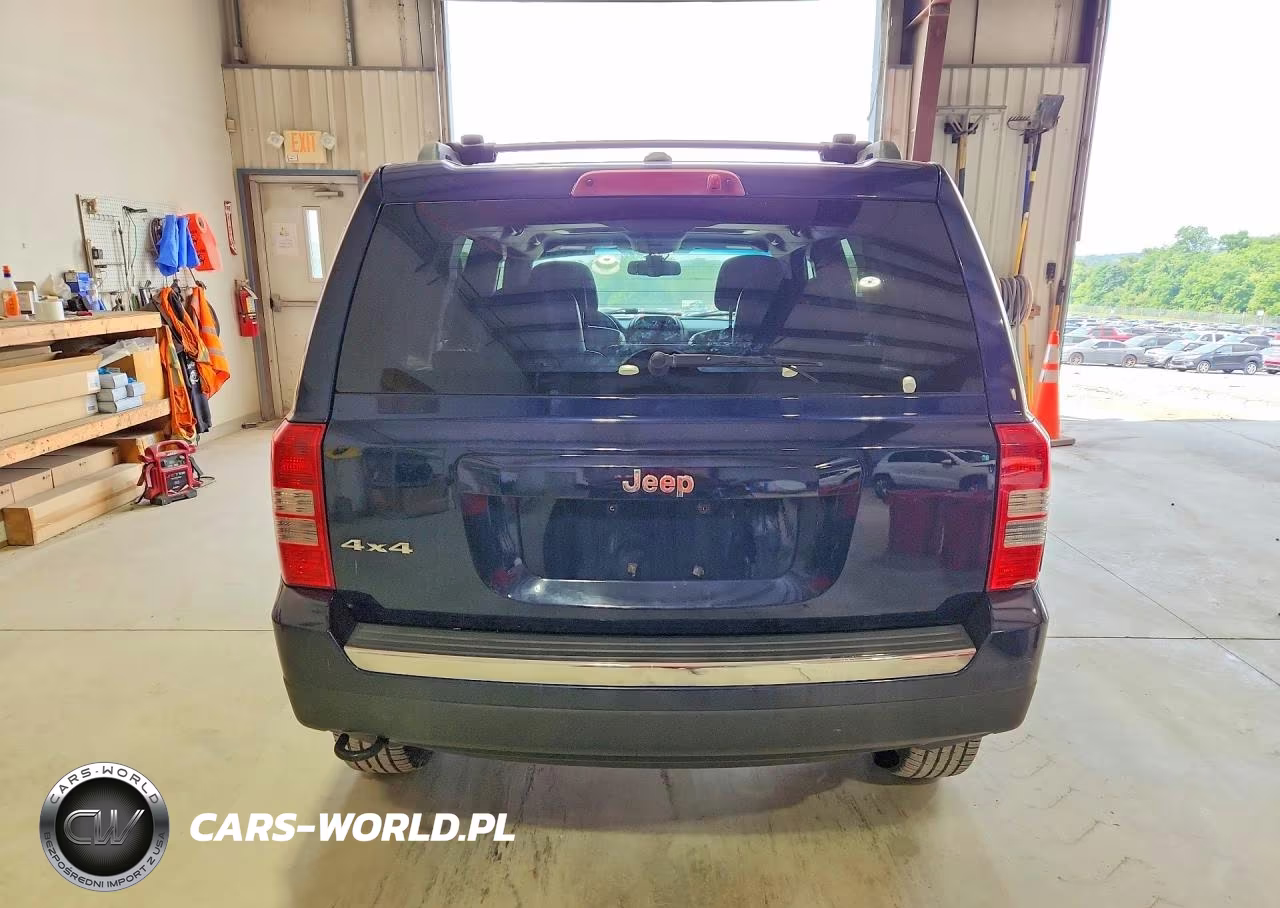 2013 Jeep Patriot Latitude VIN:1C4NJRFB9DD248309 - 6