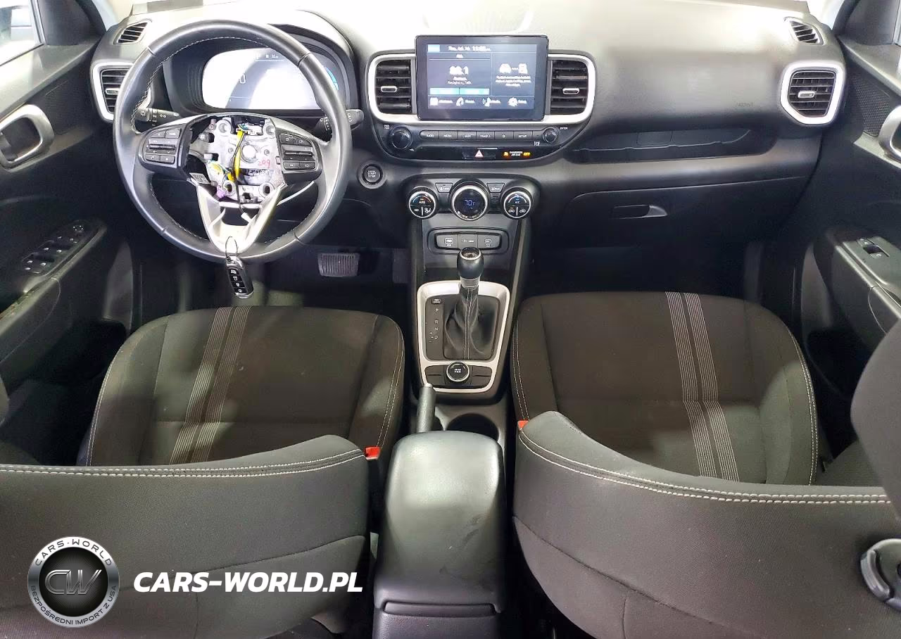 2025 Hyundai Venue Sel VIN:KMHRC8A33SU353877 - 8