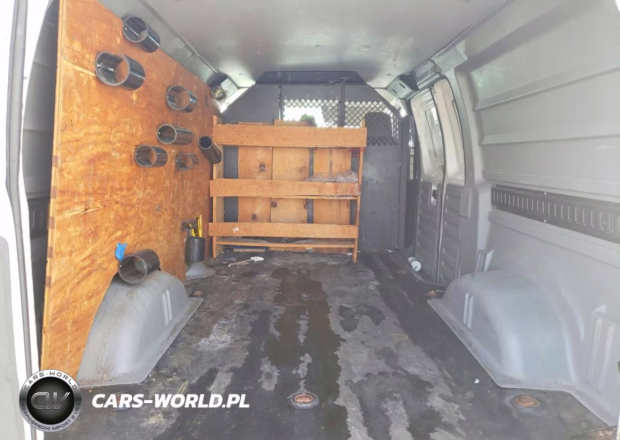 2011 Ford Econoline E150 Van VIN:1FTNE1EW3BDA67228 - 10