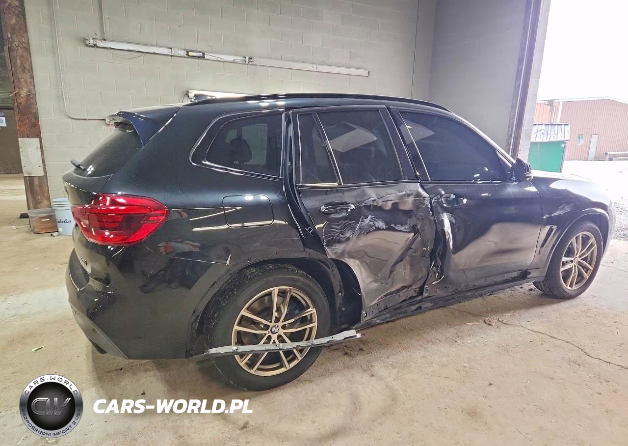 2018 BMW X3 xDrivem40I VIN:5UXTS3C53J0Y99064 - 3