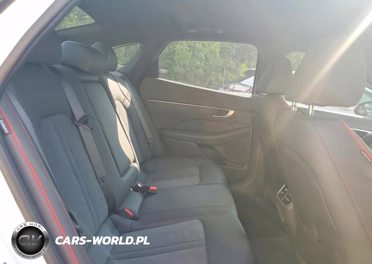 2022 Hyundai Sonata Sel Plus VIN:KMHL44J22NA213330 - 10