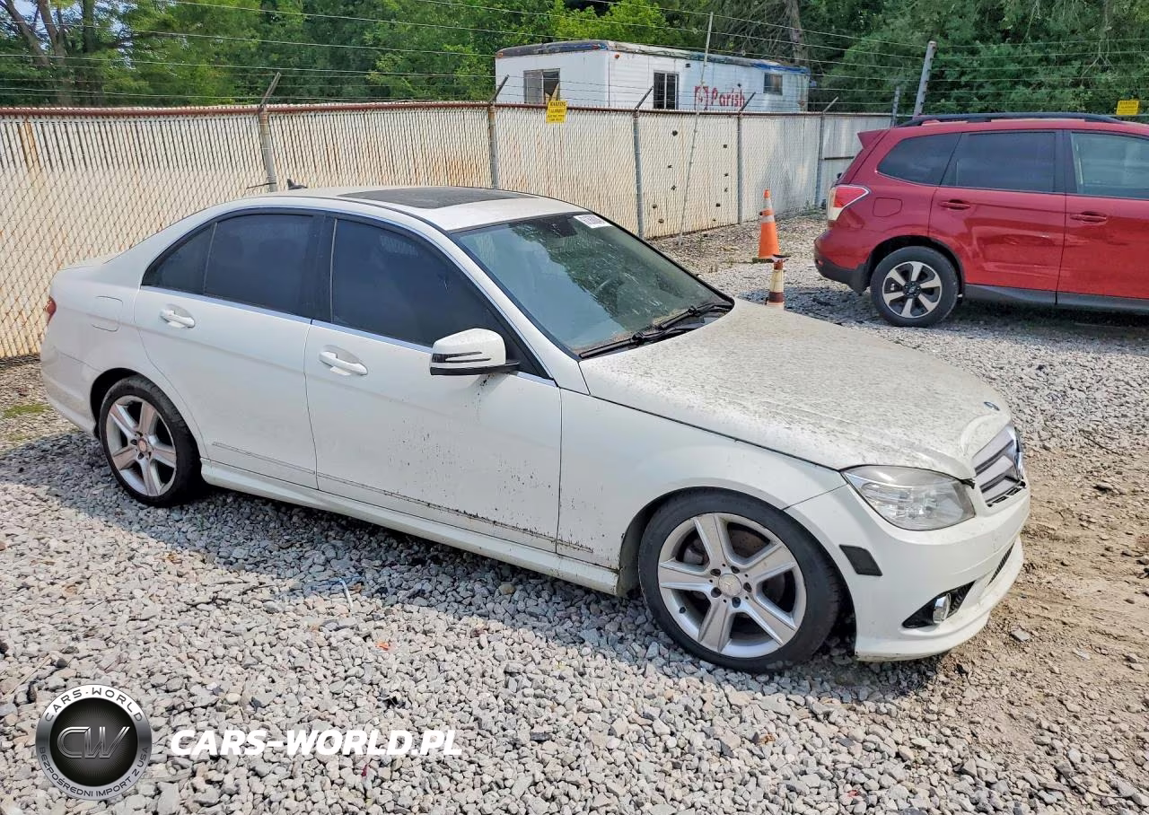 2010 Mercedes-Benz C 300 4Matic VIN:WDDGF8BB4AR106206 - 4