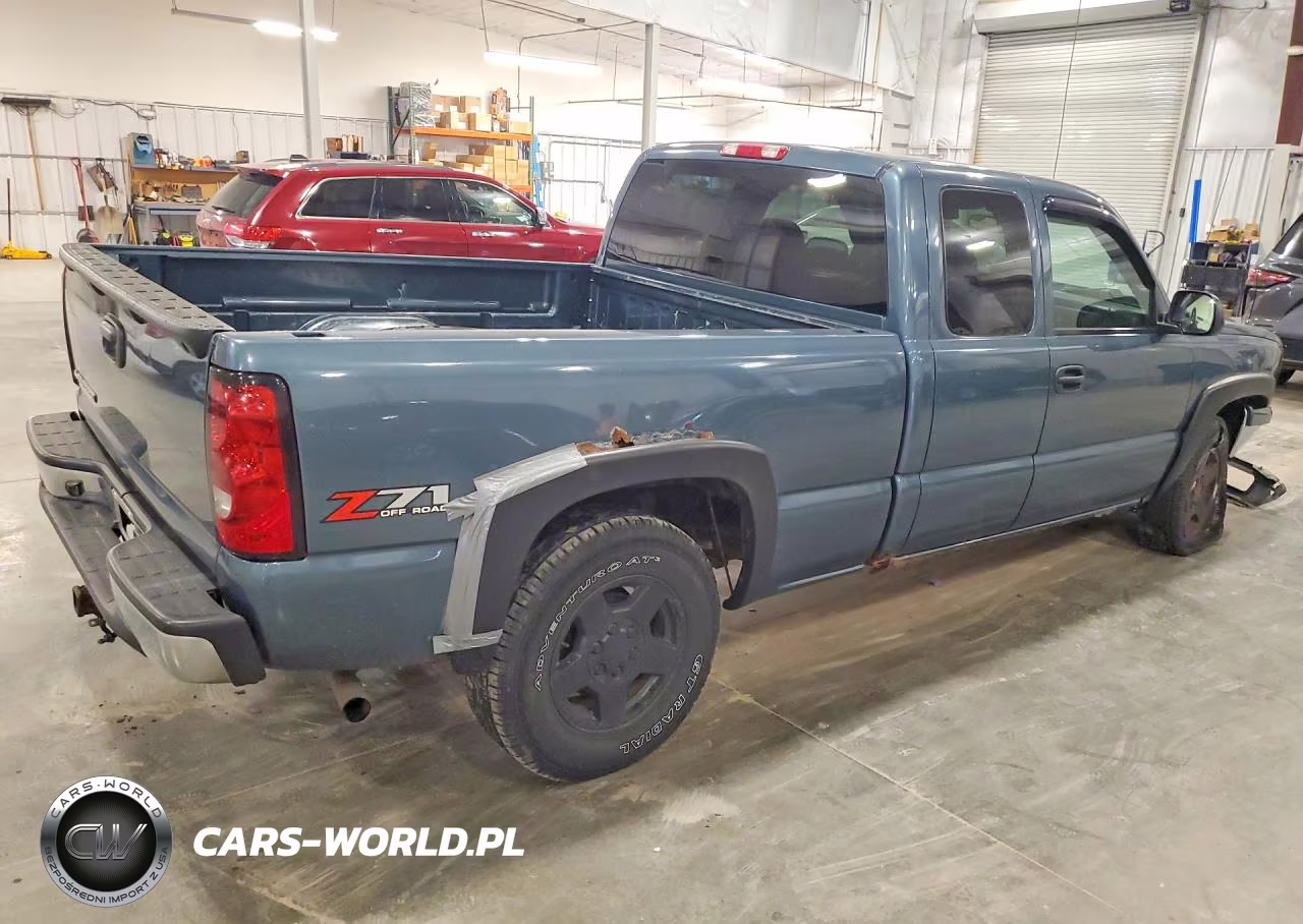 2006 Chevrolet Silverado K1500 VIN:1GCEK19Z86Z186883 - 3