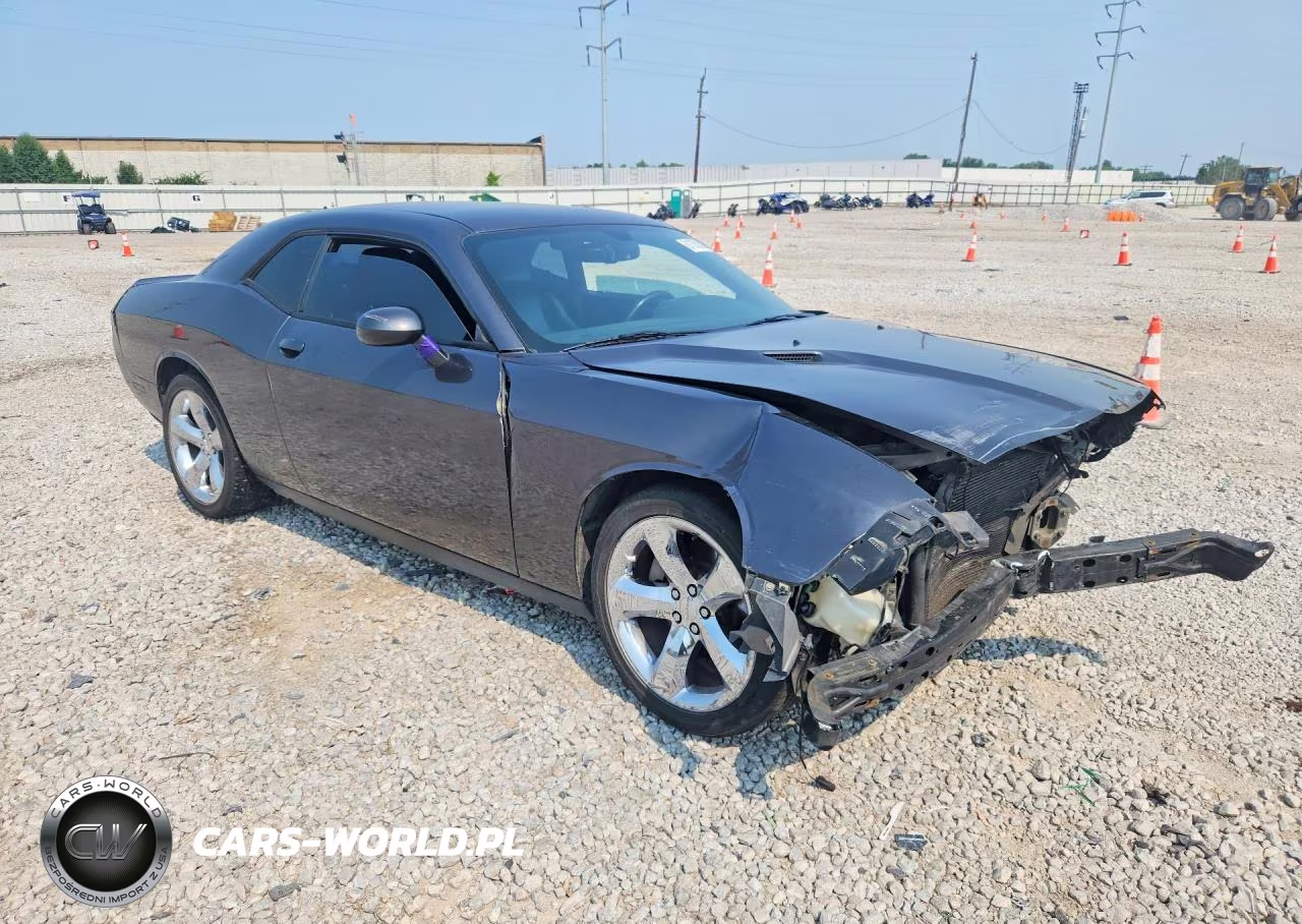 2013 Dodge Challenger Sxt VIN:2C3CDYAG0DH573885 - 4