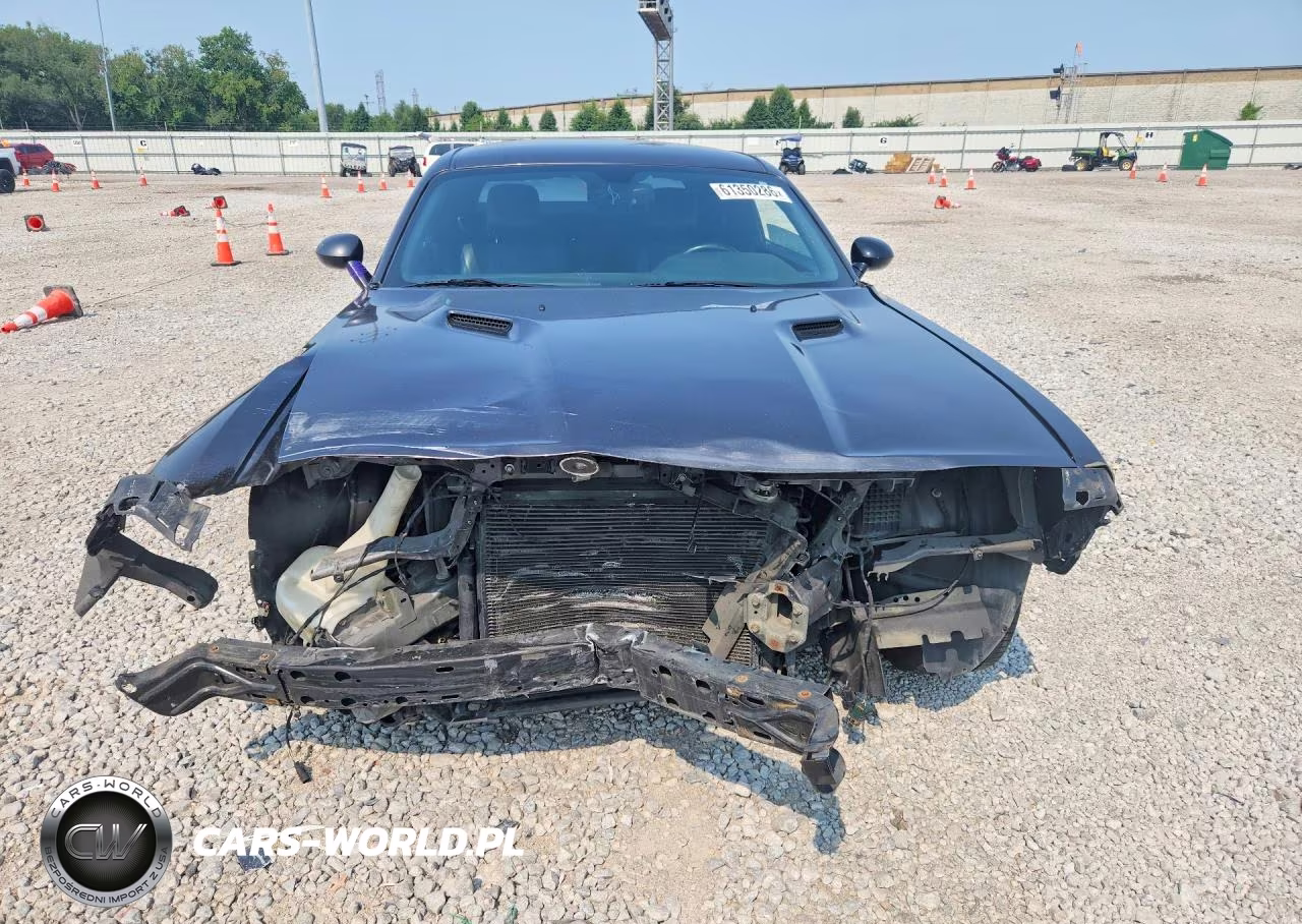 2013 Dodge Challenger Sxt VIN:2C3CDYAG0DH573885 - 5
