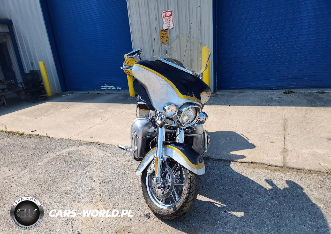 2012 Harley-Davidson Flhtcuse7 Cvo Ultra Classic Electra Glid VIN:1HD1PR814CB956851 - 2