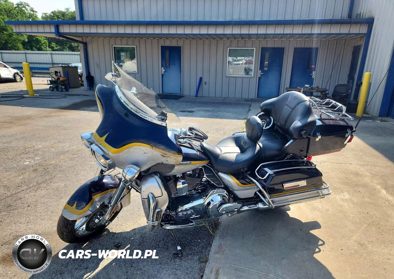 2012 Harley-Davidson Flhtcuse7 Cvo Ultra Classic Electra Glid VIN:1HD1PR814CB956851 - 3