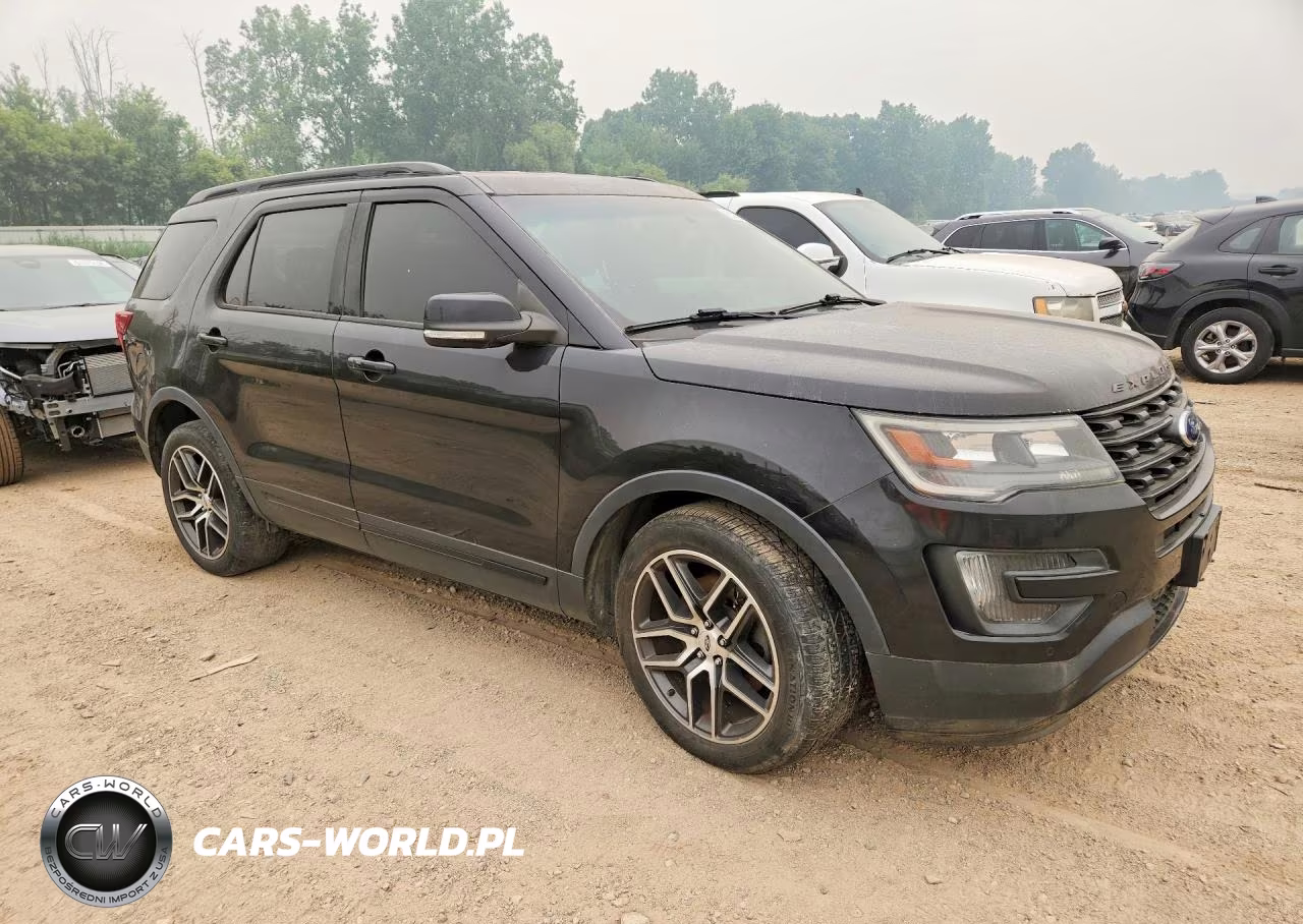 2016 Ford Explorer Sport VIN:1FM5K8GT3GGA84584 - 4