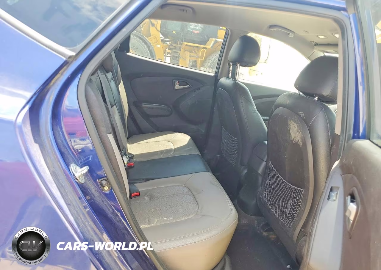 2011 Hyundai Tucson Limited VIN:KM8JUCAC2BU213574 - 11