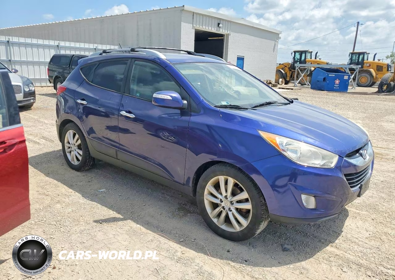 2011 Hyundai Tucson Limited VIN:KM8JUCAC2BU213574 - 4
