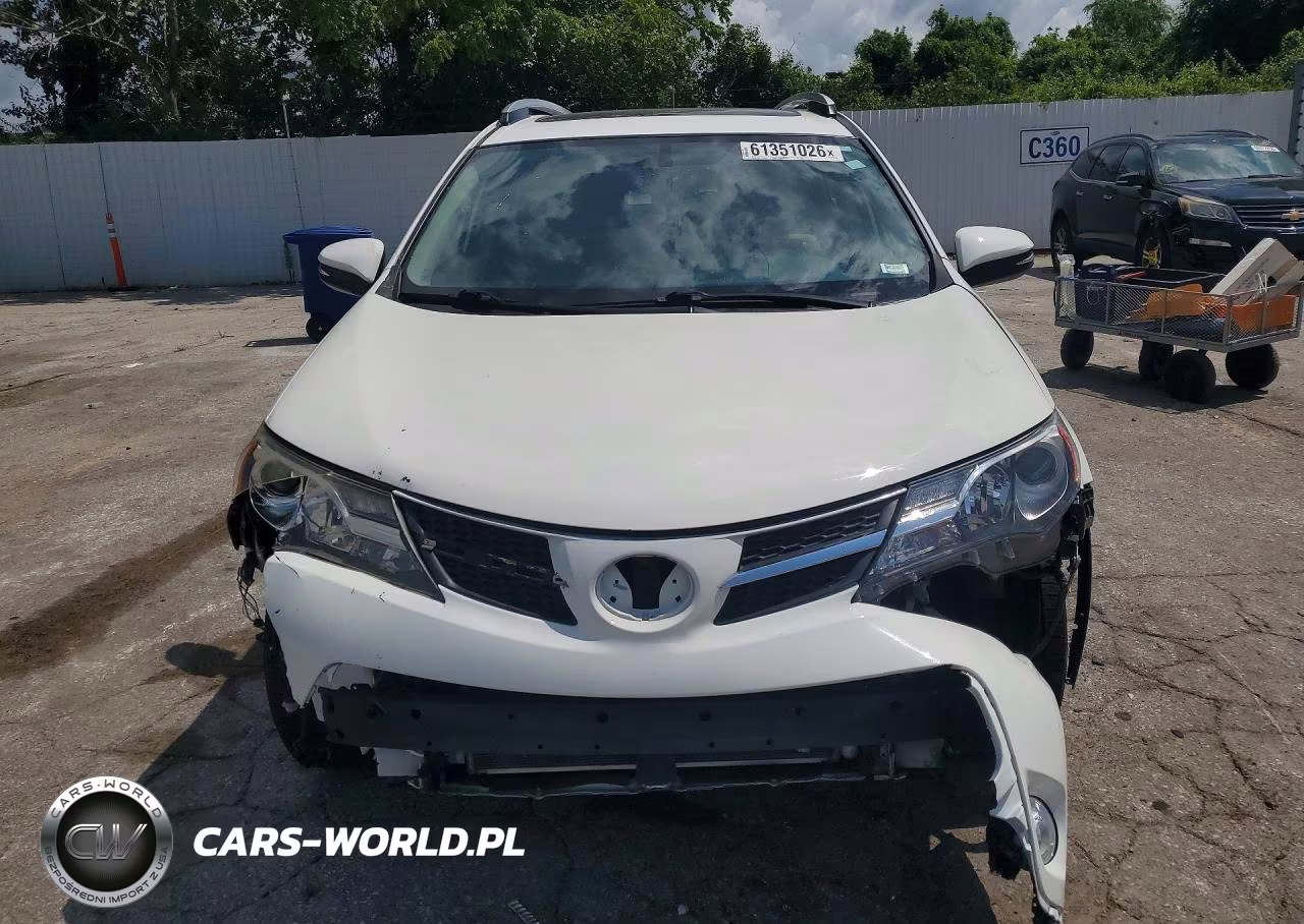 2015 Toyota Rav4 Xle VIN:JTMWFREV5FD070886 - 5