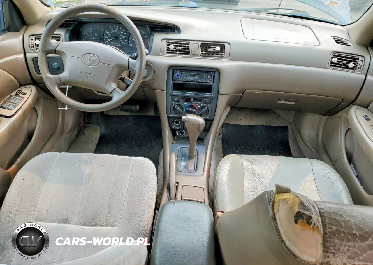 1998 Toyota Camry Le VIN:JT2BG22K6W0156866 - 8