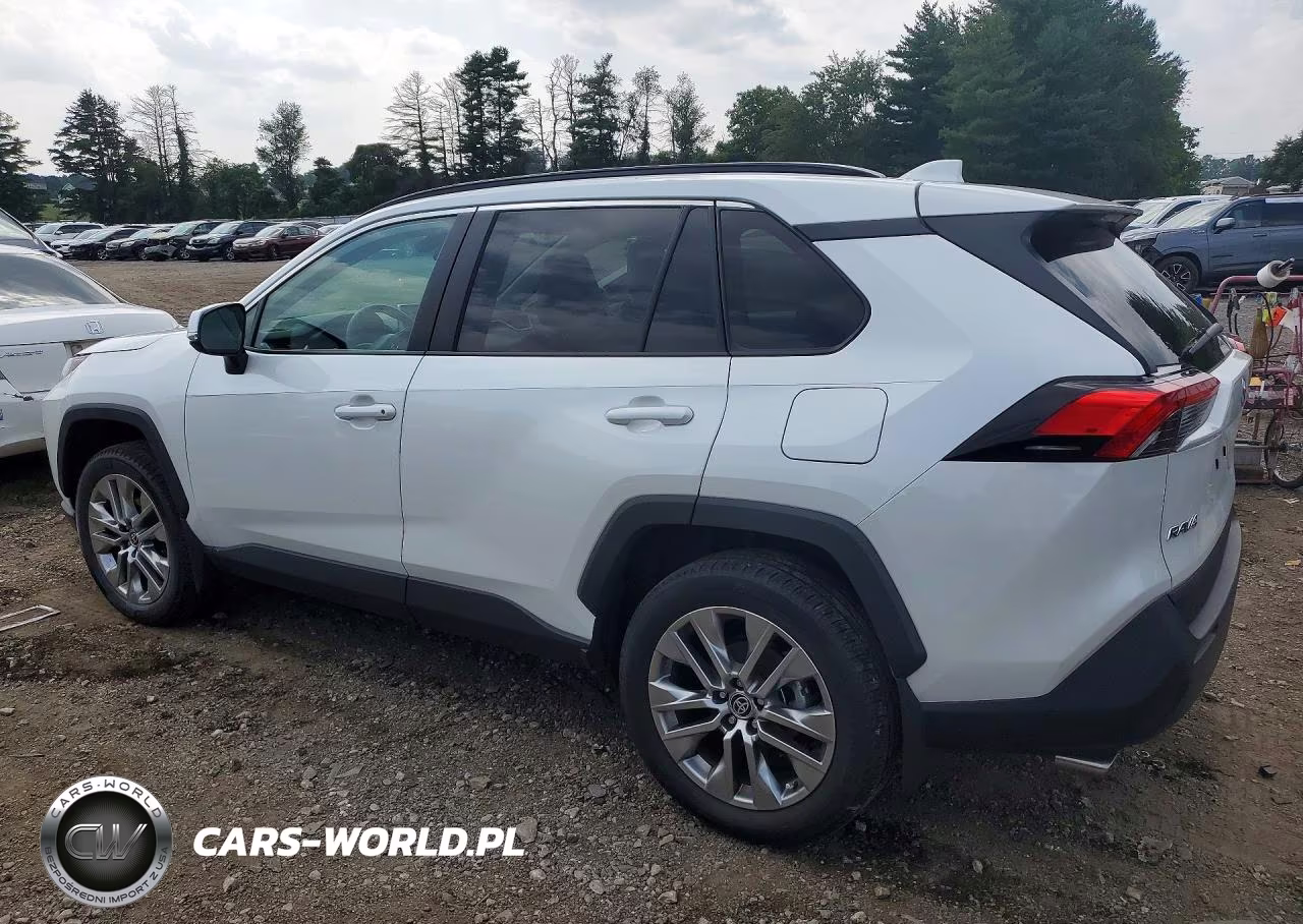 2023 Toyota Rav4 Xle Premium VIN:2T3A1RFVXPW353084 - 2