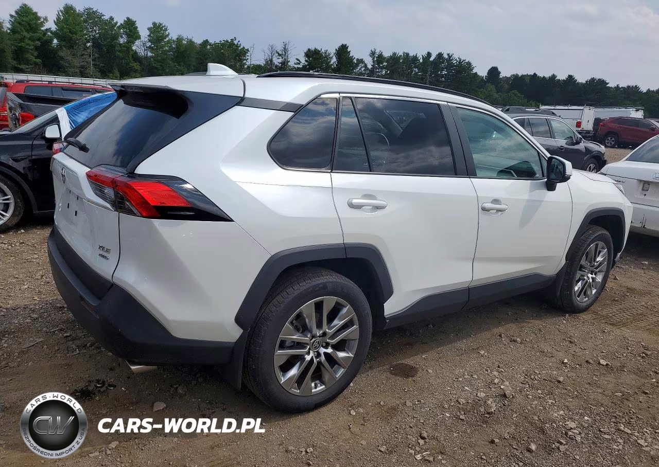 2023 Toyota Rav4 Xle Premium VIN:2T3A1RFVXPW353084 - 3