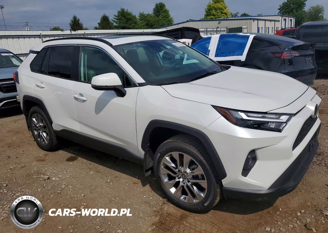 2023 Toyota Rav4 Xle Premium VIN:2T3A1RFVXPW353084 - 4