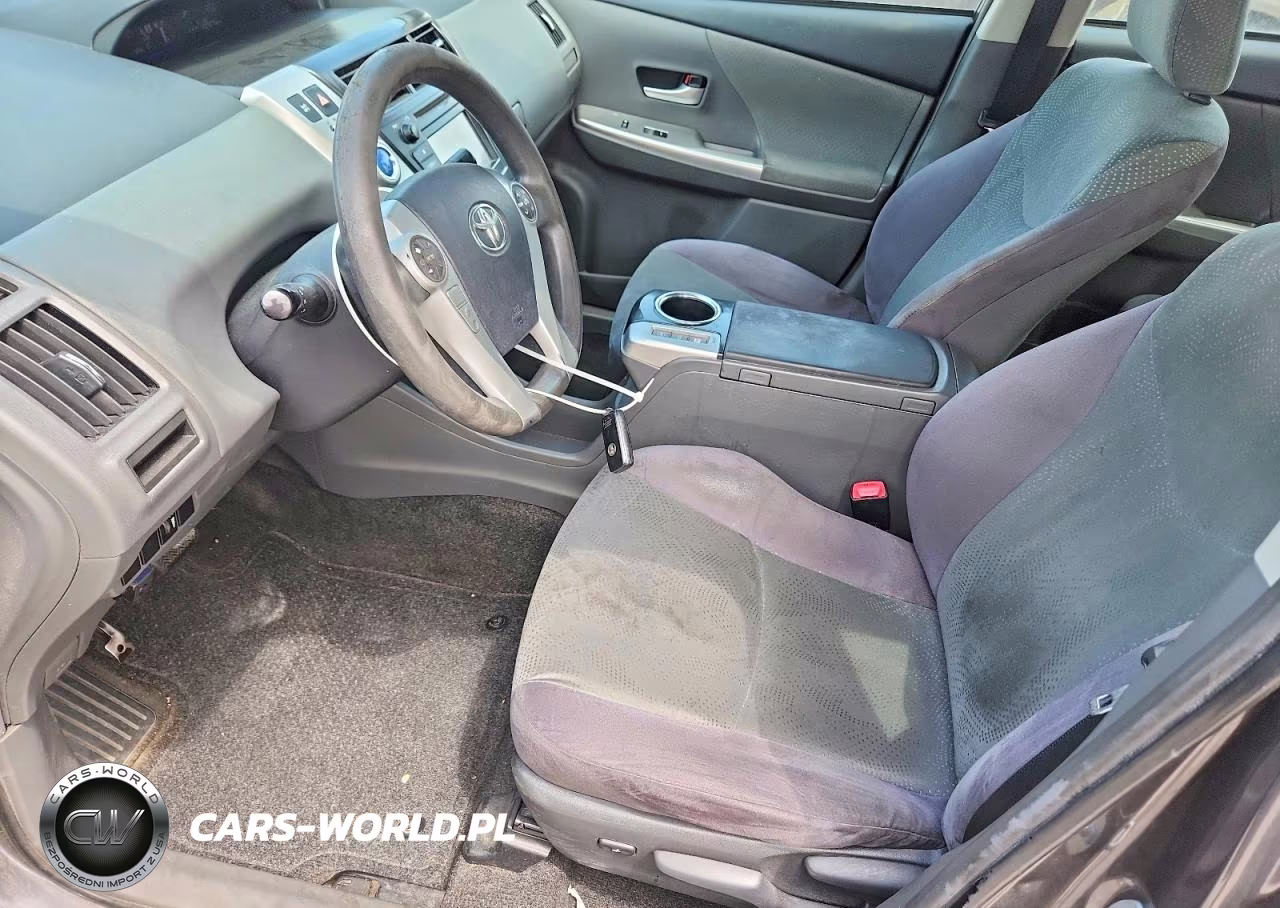 2013 Toyota Prius V Two VIN:JTDZN3EU9D3222269 - 7