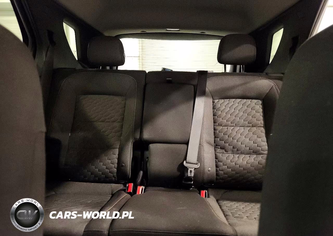 2018 Chevrolet Equinox Lt VIN:2GNAXTEX1J6261211 - 10