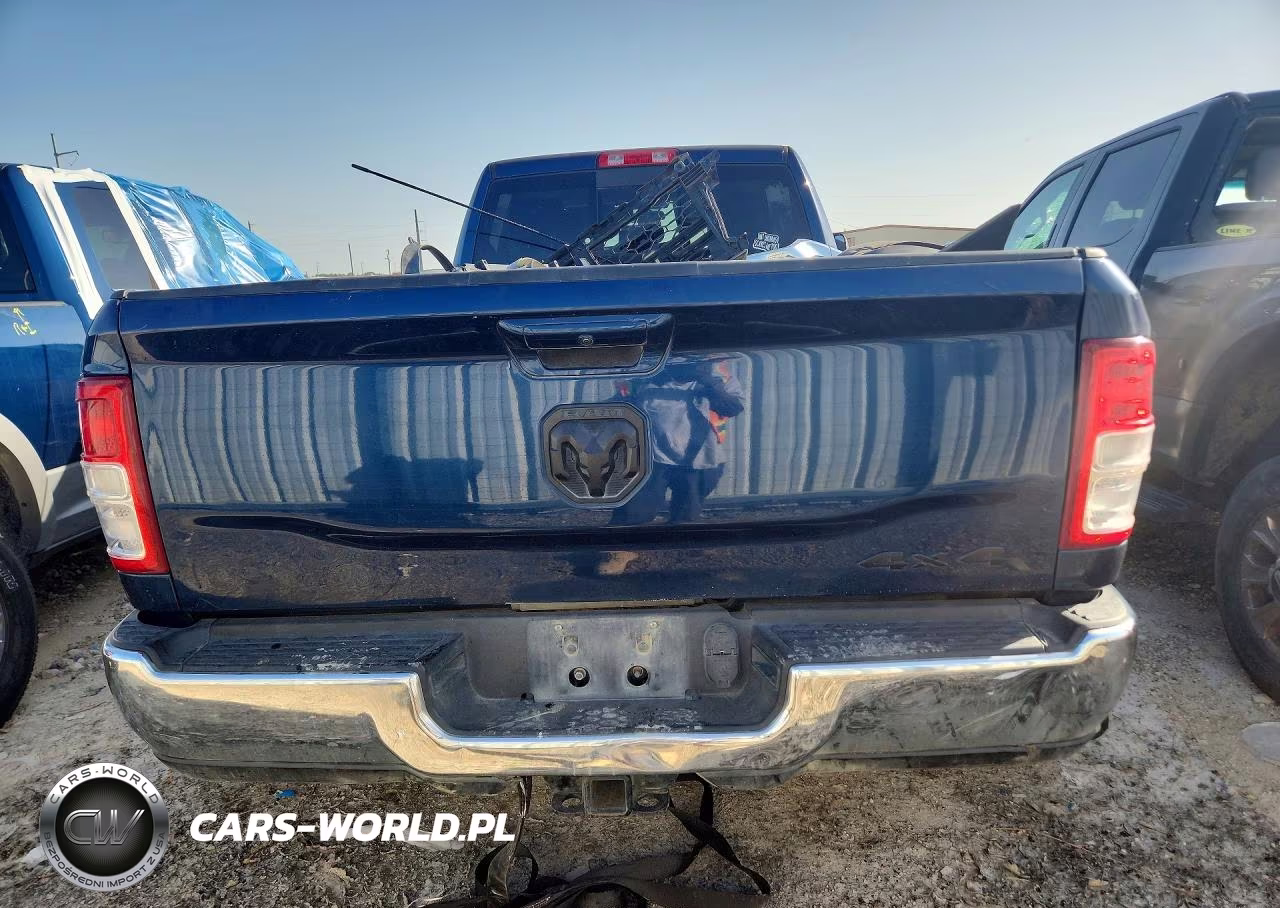 2019 Ram 3500 Tradesman VIN:3C63RRGL4KG628821 - 6