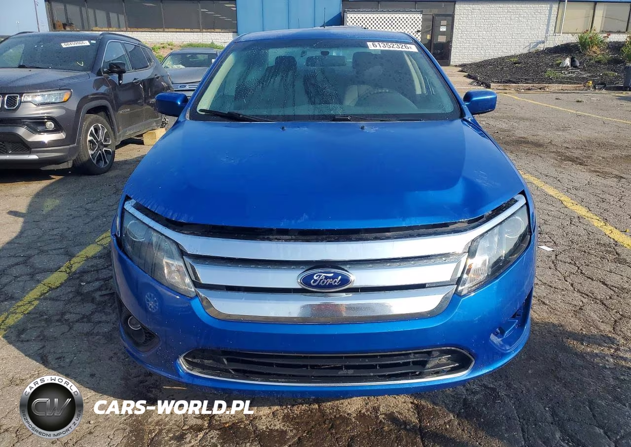 2012 Ford Fusion Se VIN:3FAHP0HA7CR411319 - 5