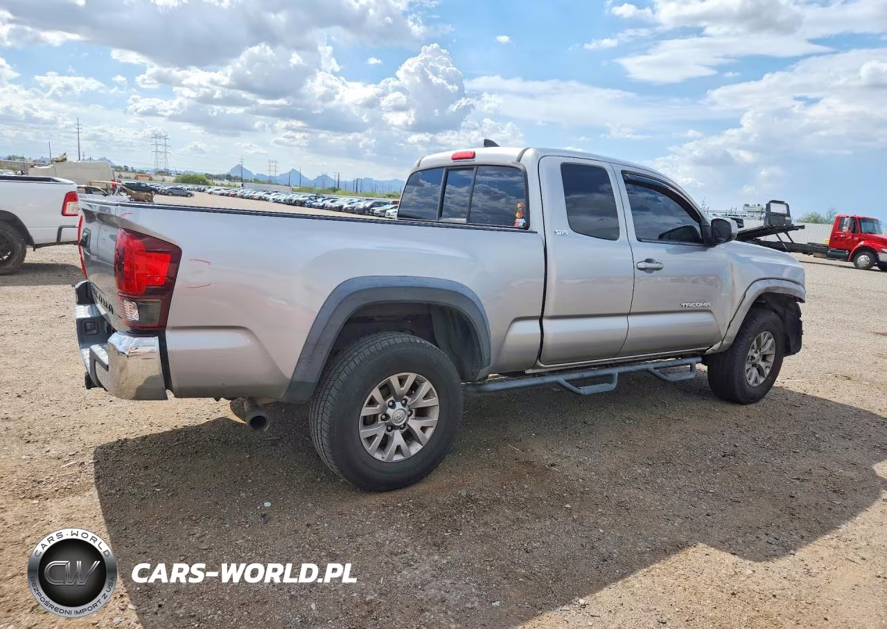 2018 Toyota Tacoma Sr5 VIN:5TFRX5GN9JX109888 - 3