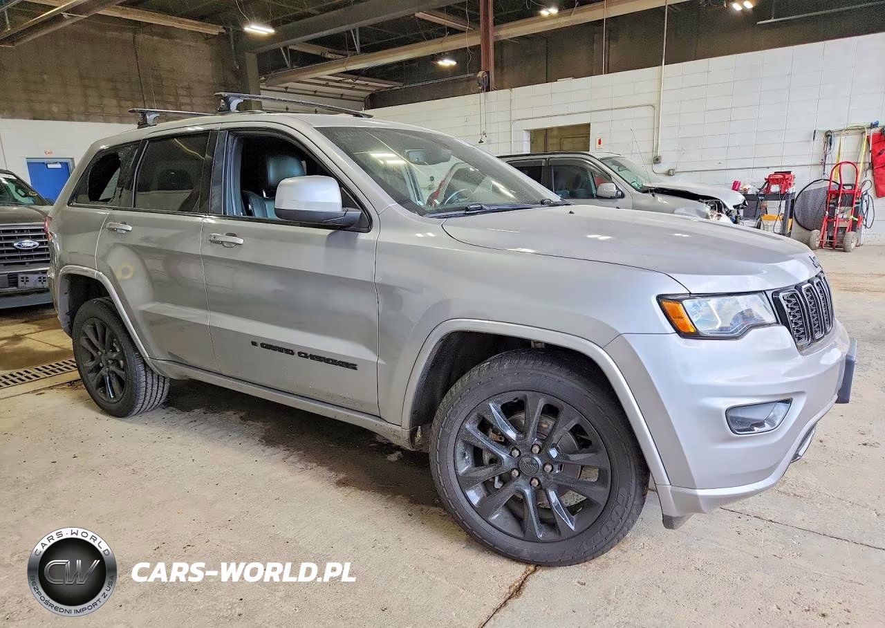 2020 Jeep Grand Cherokee Laredo VIN:1C4RJFAG2LC172519 - 4