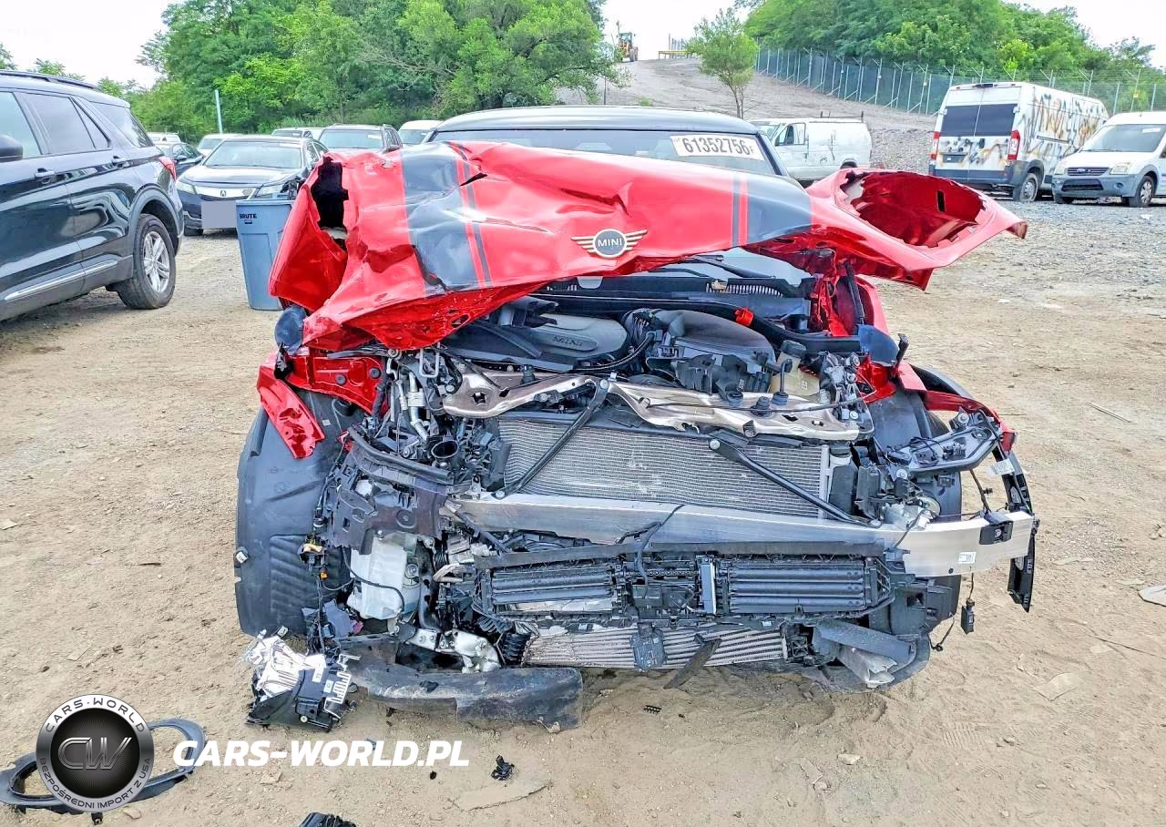 2025 Mini Cooper Base VIN:WMW13GD00S2W42463 - 5