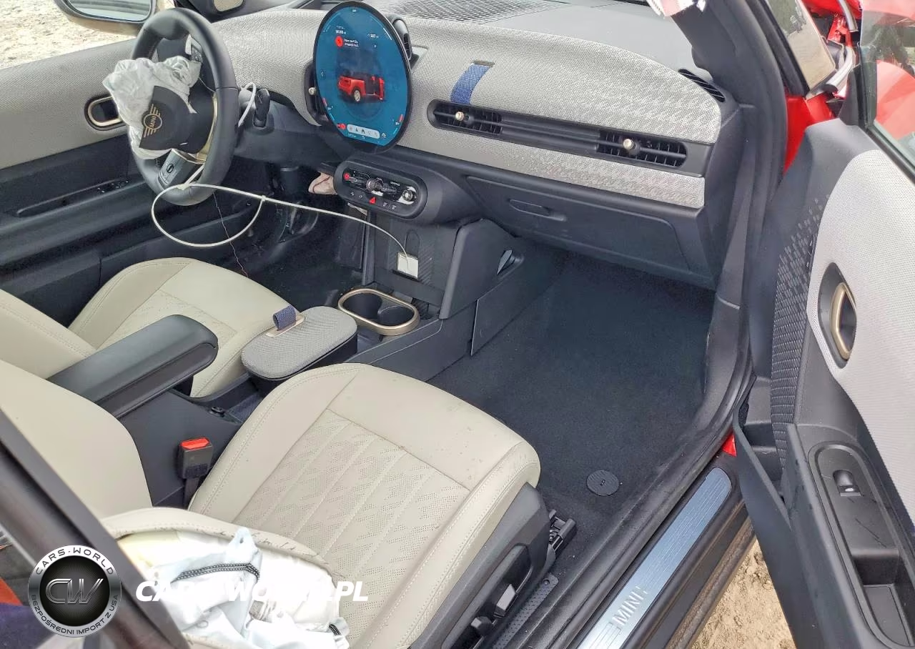 2025 Mini Cooper Base VIN:WMW13GD00S2W42463 - 8