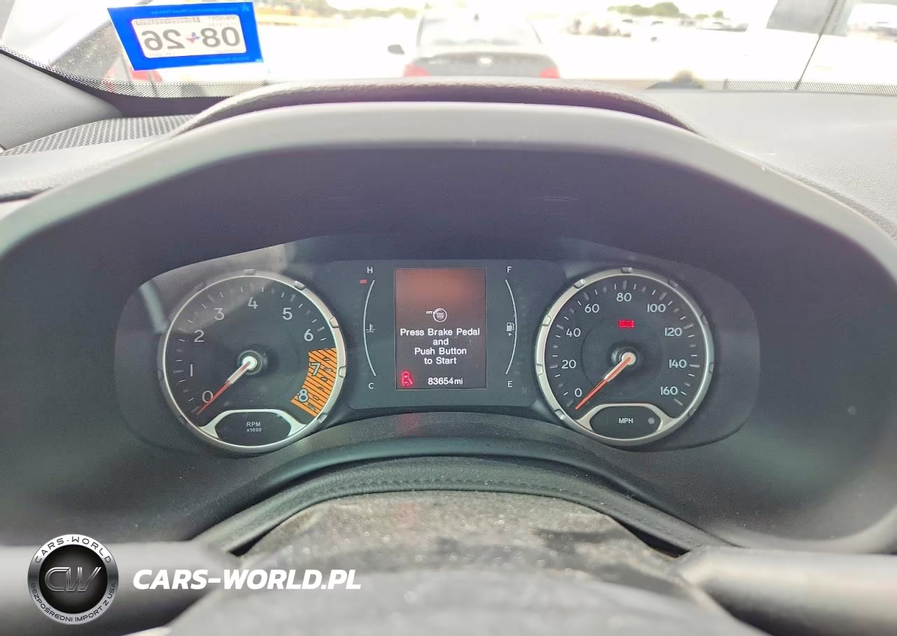 2020 Jeep Renegade Latitude VIN:ZACNJABB5LPL09207 - 9