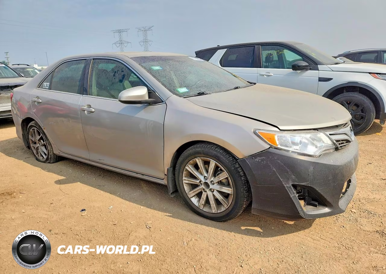 2014 Toyota Camry Hybrid Xle VIN:4T1BD1FK8EU101925 - 4