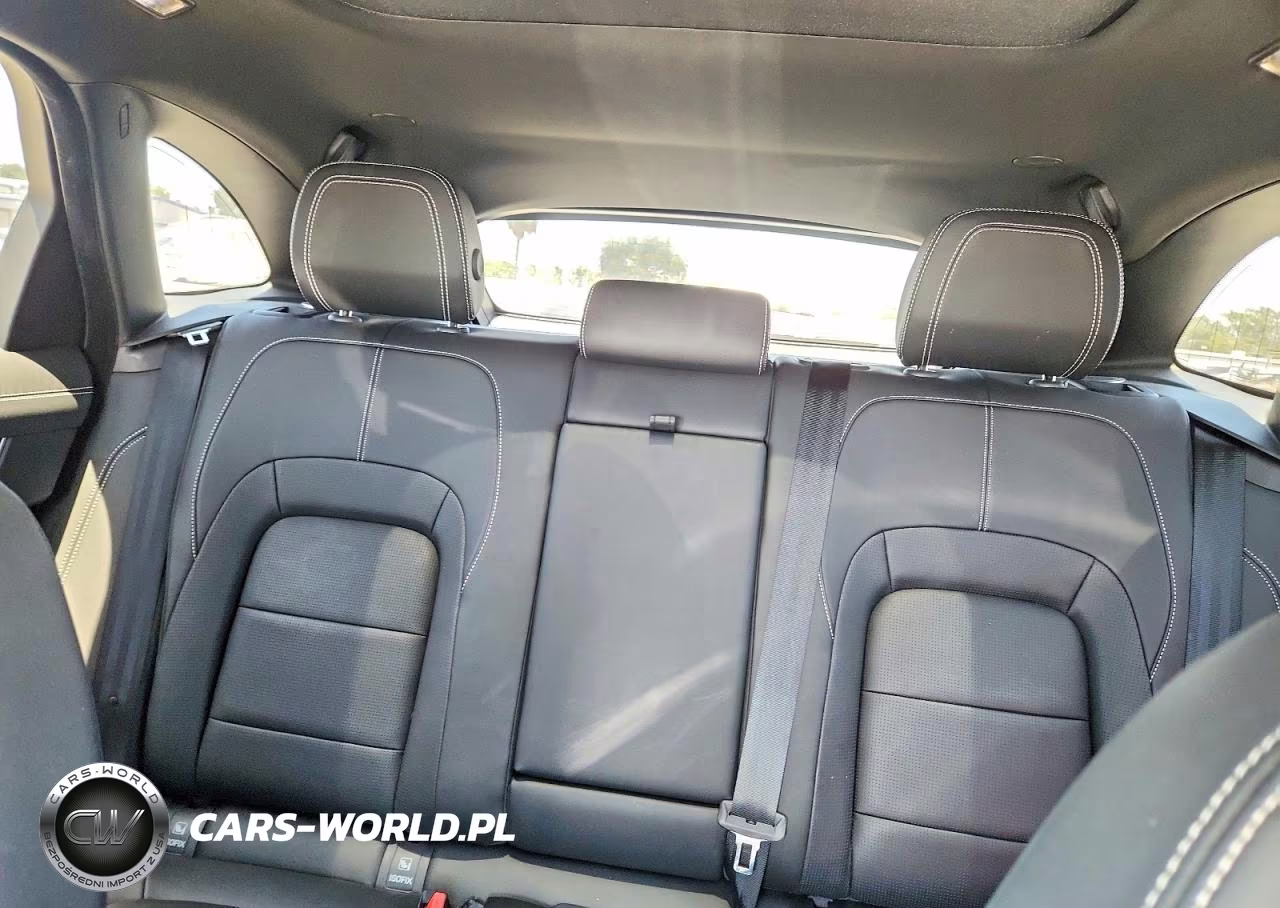 2025 Jaguar F-Pace R-Dynamic S VIN:SADCT2FU4SA753915 - 10